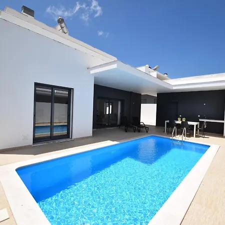 Villa Sunny Near Obidos W Beaches Nadadouro