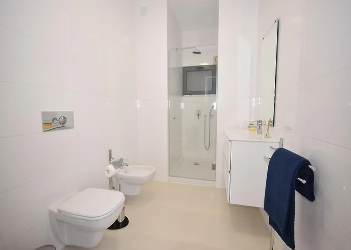 Sunny Near Obidos W Beaches Villa *